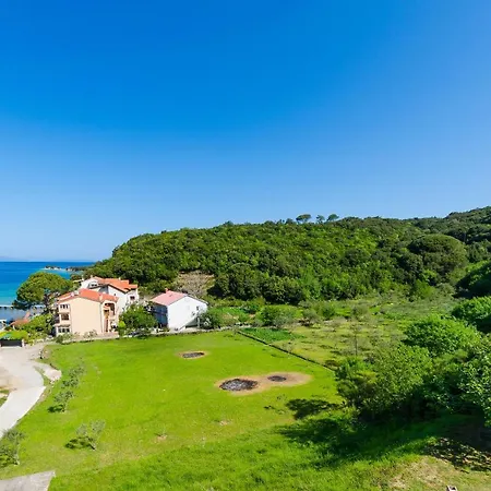 Katica * Supetarska Draga